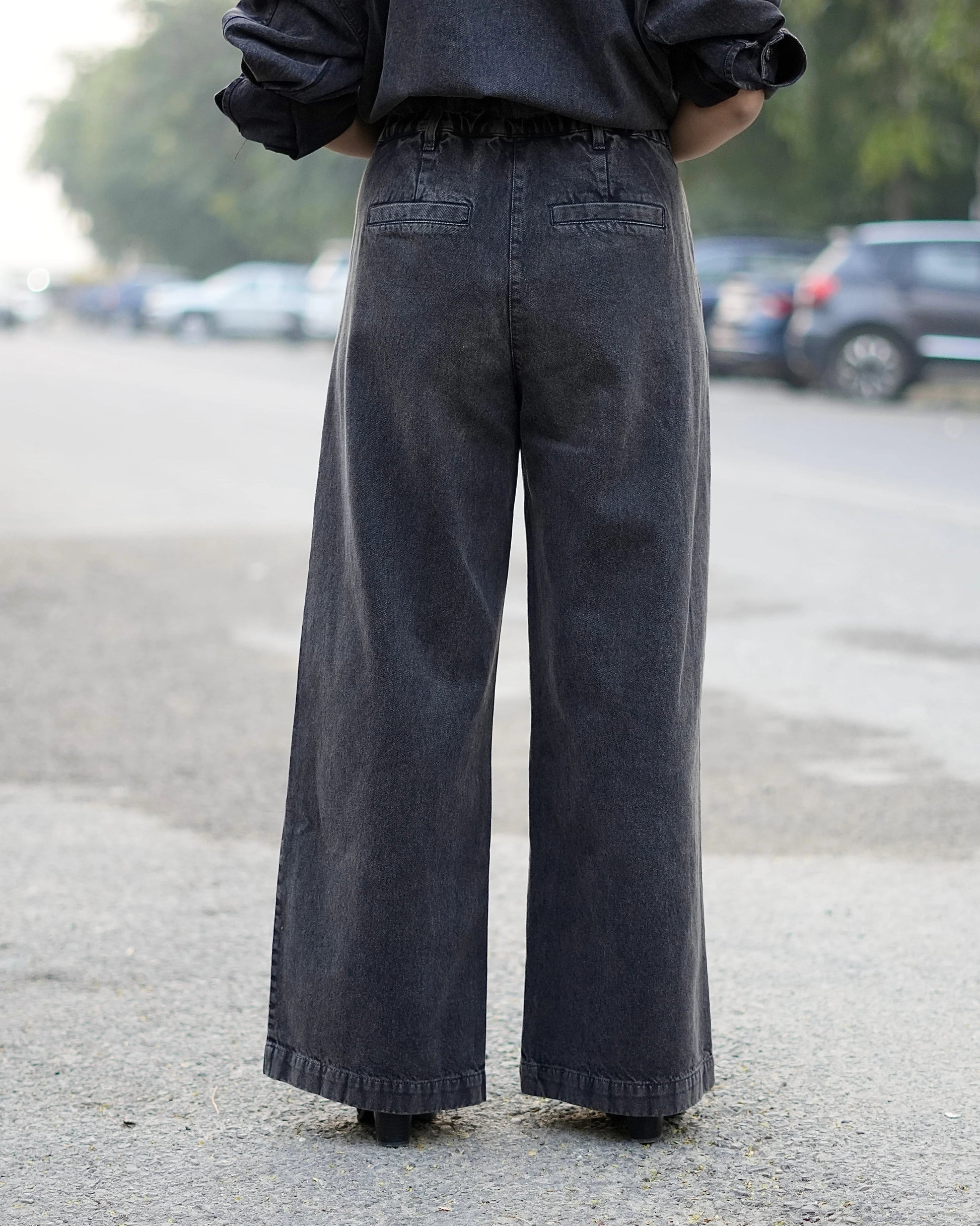 London Denim Front Pleated Jeans