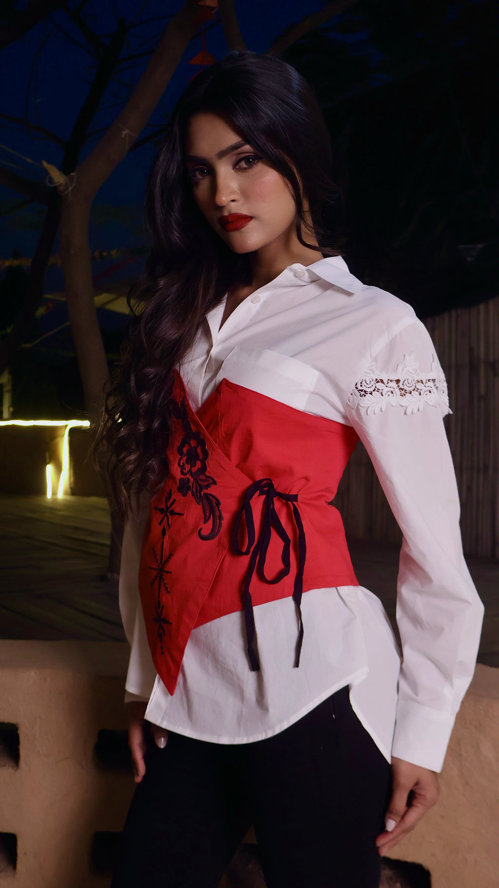 Scotland Red Embroidered Corset Belt